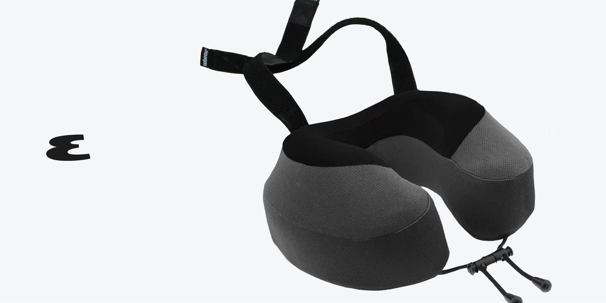 Esquire's 14 Favorite Travel Pillows of 2025 for Every Trip