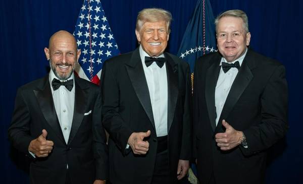La operación a dos bandas de Barry Bennett, el jefe político que Trump le puso a Milei