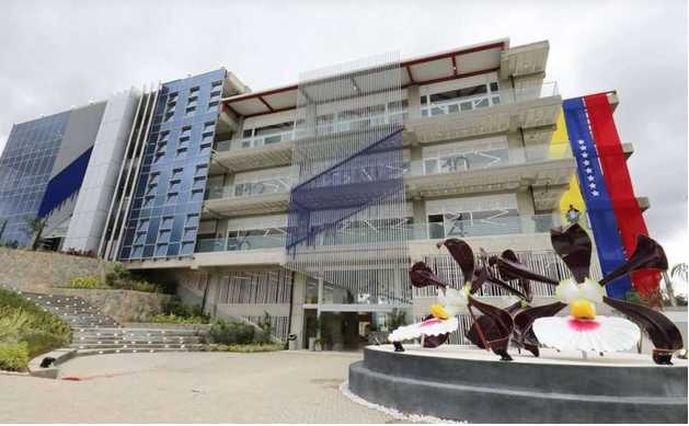 Universidad Nacional de las Ciencias contará con nuevas carreras en 2026