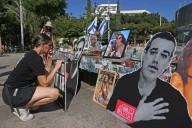 Israel recuerda el 7 de octubre sumido en un luto agotador y optimismo cauteloso [crónica]