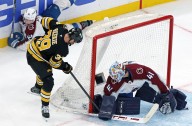 NHL roundup: Geekie’s hustle goal helps Bruins beat Avalanche to halt six