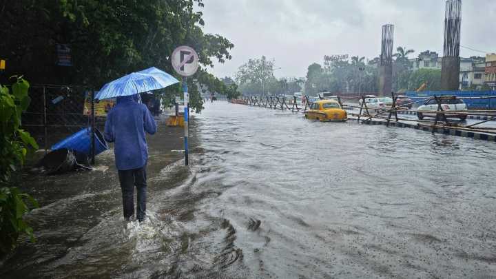 Weather Update: Heavy Rains Lash Chennai, IMD Issues 'Red' Alert India News