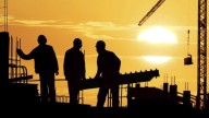 Reforma laboral que planean el gobierno nacional y empresarios: jornada de 13 horas diarias de trabajo