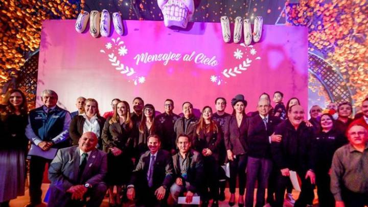 Inauguraron exposición de altares y tumbas en el Parque Central