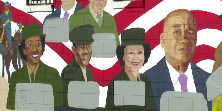 New Golden Blocks mural completed on Laney Walker Boulevard