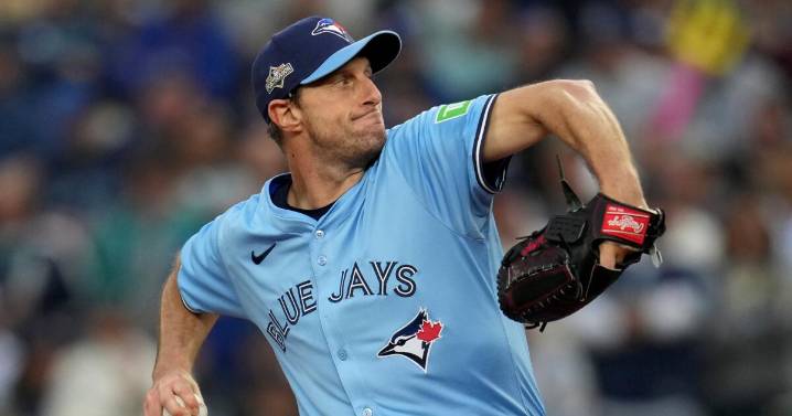Commentary: No more dead-arm nightmares for Dodgers and their uncomplicated pitching strategy