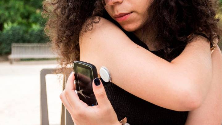 Best Continuous Glucose Monitors, According to Experts