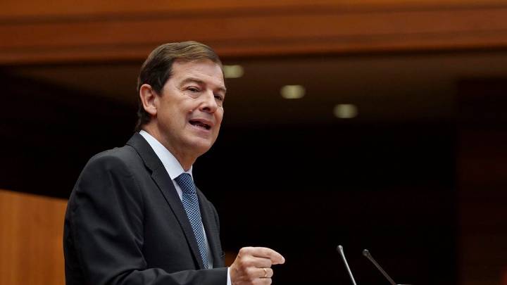 La Fiscalía investiga la responsabilidad de Mañueco en los incendios en El Bierzo y pide información al Seprona