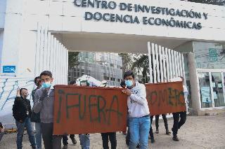 El cerco conservador