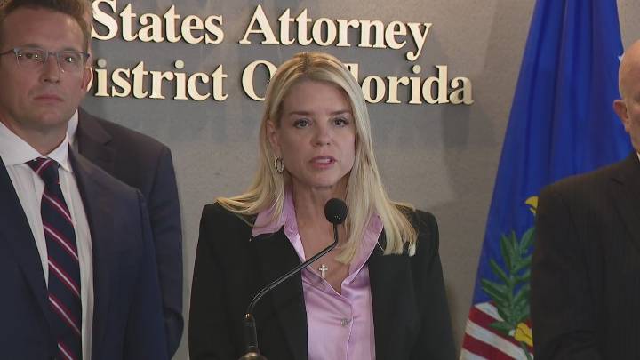 Pam Bondi announces arrest of suspect accused of threatening conservative political commentator Benny Johnson