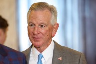 'Irresponsible': Conservative ex-judge believes Republicans bought in on 3rd Trump term