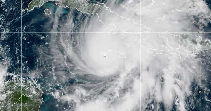 Huracán Melissa mantiene su peligrosidad en Cuba pese a ligero debilitamiento