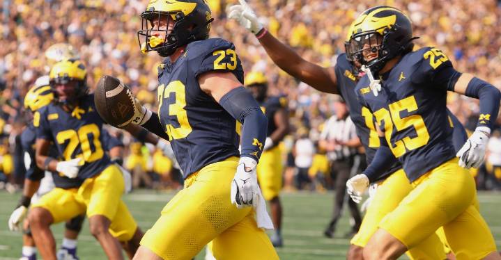 Cole Sullivan’s INT turns the momentum in Michigan’s win vs Washington