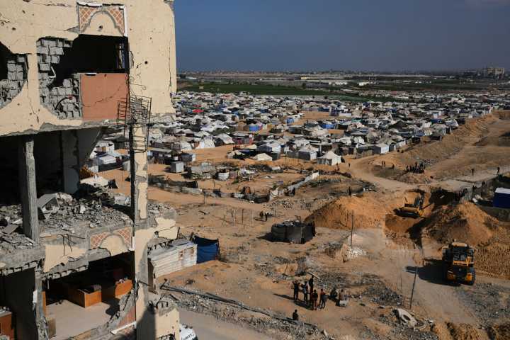 Israel bombardea distintos puntos de la Franja de Gaza, según medios locales