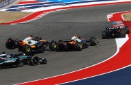 Así fue el choque entre Piastri y Norris, que terminó con los dos pilotos de McLaren afuera