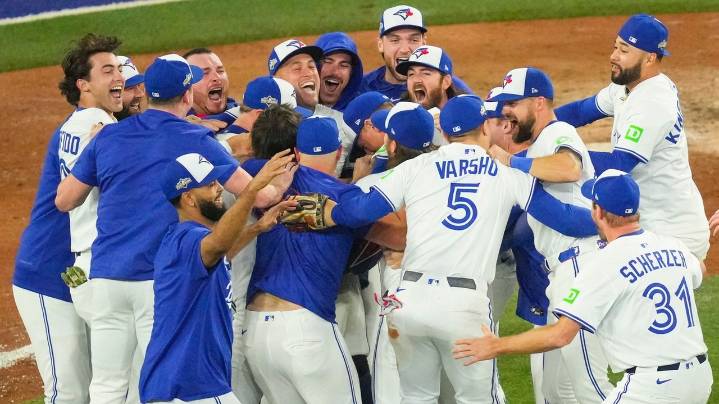 Maple Leafs, Raptors adjust game times to avoid conflict with Blue Jays in World Series