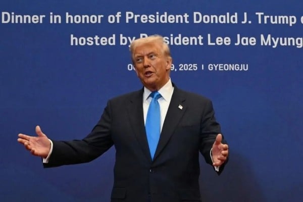 Confirma Trump aplazamiento de aranceles a México