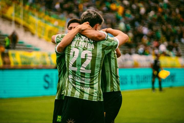 Gran triunfo de Aldosivi ante Huracán por el Torneo Clausura en la lucha por el descenso