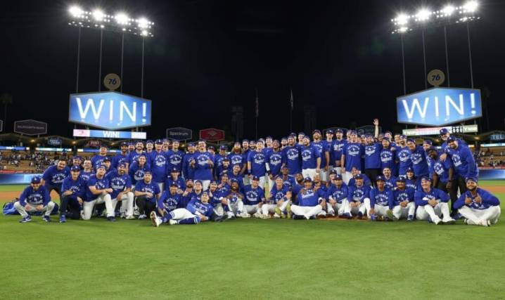 MLB: Dodgers pasan la escoba ante Cincinnati y Yankees emparejan con Boston