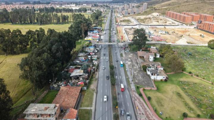Cundinamarca: 3,3 millones de vehículos transitaron durante la semana de receso, con congestiones críticas en la Autopista Sur y Calle 80