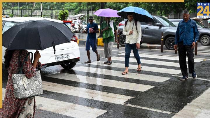 IMD Weather Update- Heavy rainfall alert for Bihar, UP and Northeast States; Check forecast for Delhi