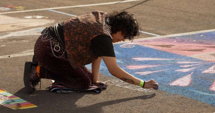 Lompoc Chalks event brings live art, music, and family fun to Veterans Memorial Building
