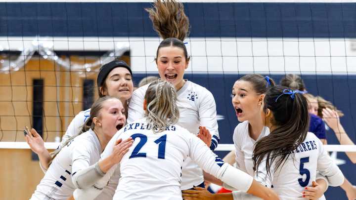OHSAA volleyball Hudson vs Magnificat live scores, updates