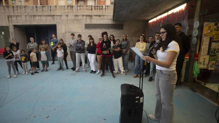 Sagunt grita "basta" al acoso escolar
