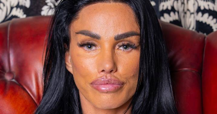 Katie Price shares worrying photo of 'humps' on her face during health concerns