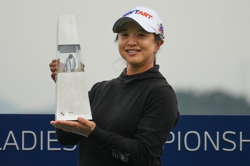 Sei Young Kim wins LPGA South Korea by 4 strokes to end 5