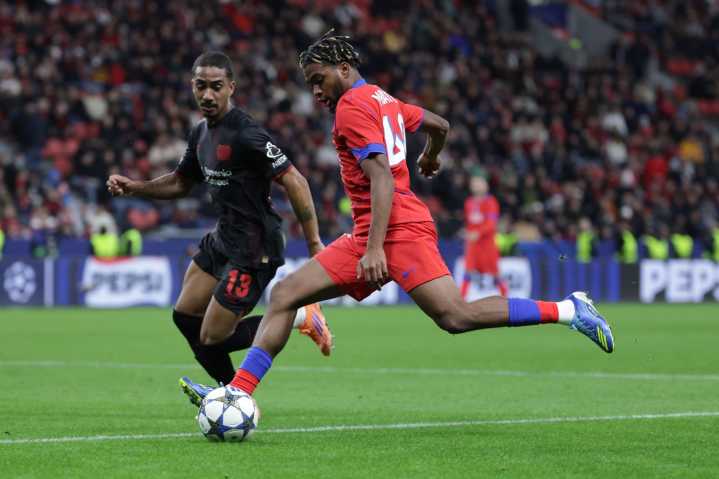 PSG anota 7 y Barcelona marca 6 durante noche goleadora en la Liga de Campeones