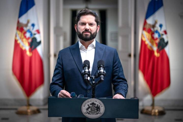 Boric presenta el presupuesto 2026 con un aumento del 1,7 %...