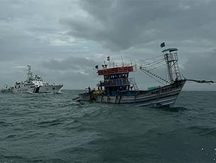 Coast Guard Rescues 31 Fishermen from Drifting Goa-Based Boat off Mangaluru Coast