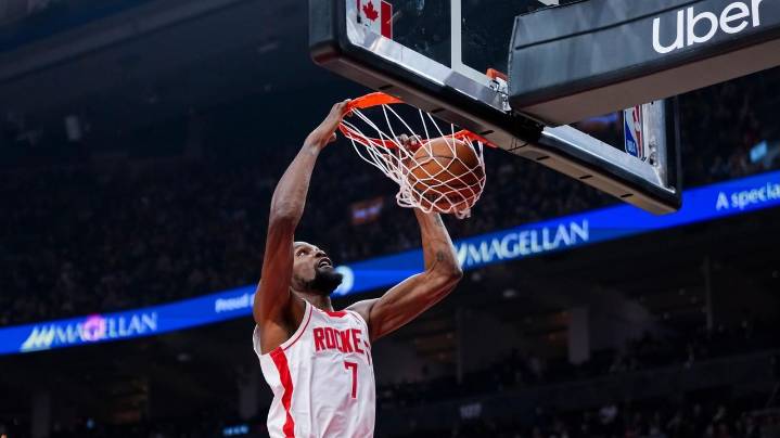 Kevin Durant scores 31 as Rockets thump struggling Raptors 139