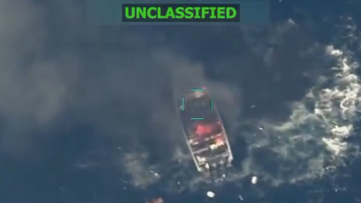 Estados Unidos hunde otra supuesta narcolancha en el Pacífico y mata a los cuatro tripulantes