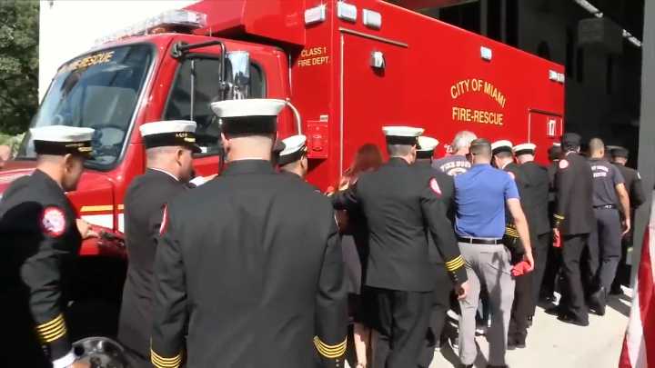 Miami Fire Rescue unveils new fire truck with traditional ceremony in Miami