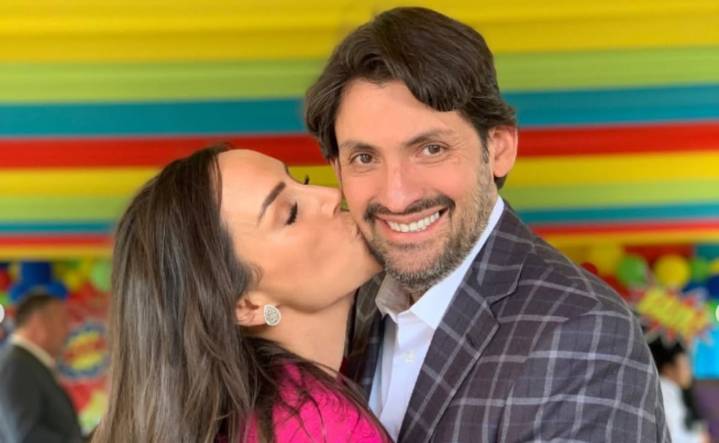 FGR va por extradición de Víctor Álvarez Puga, esposo de Inés Gómez Mont