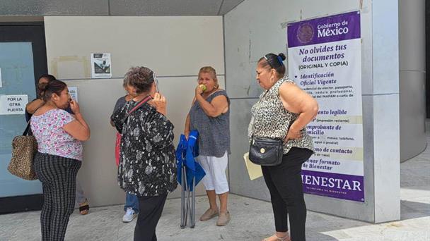 Sigue pendiente entrega de tarjetas de Bienestar