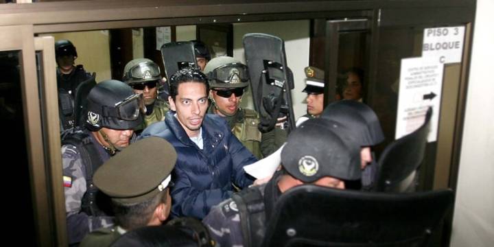 La pirámide DMG habría reaparecido en Colombia, pero esta vez con exportación de esmeraldas a Europa