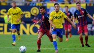 Los errores propios vuelven a condenar a la SD Huesca ante el Cádiz (1