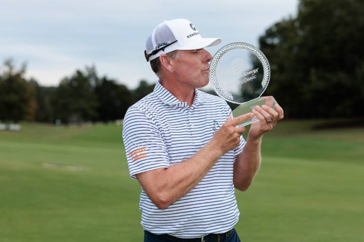 Eagle on final hole gives Justin Leonard PGA Tour Champions win in Richmond