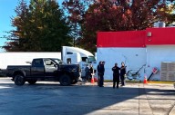 Truck crashes into Youngstown gas station