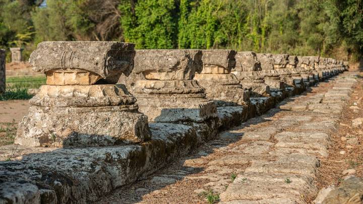 Una mujer roba una reliquia de 2.400 años de antigüedad y 60 años después tiene un cambio de parecer