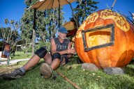 Home-grown pumpkins decorate home for Halloween, with a special ‘go!’ gourd for Dodgers