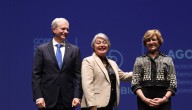 Encuesta Black & White: Jara continúa liderando la carrera presidencial, seguida por Kast y Matthei