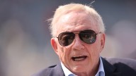 Report: NFL to fine Jerry Jones $250K for flashing middle finger at fans in Week 5
