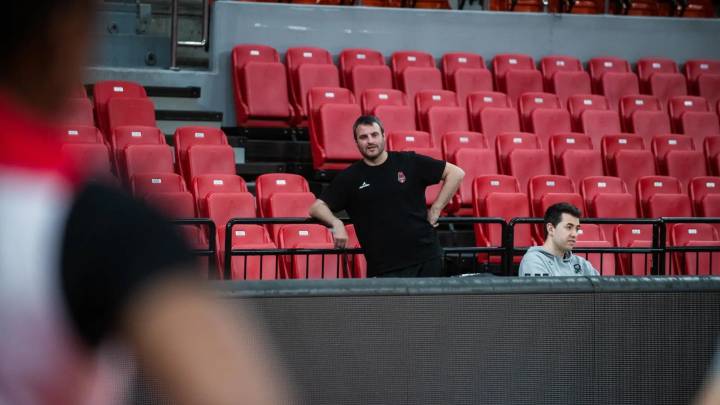 Cantero, entrenador del Casademont Zaragoza: "Ante el Mersin tenemos mucho que ganar"