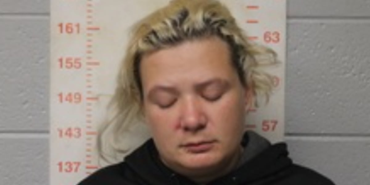 Woman faces charges for deadly crash in Bolivar, Mo.