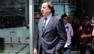 Exministro Víctor Pérez tras fallo del caso SQM: advierte que las instituciones se "debilitan" cuando son usadas políticamente