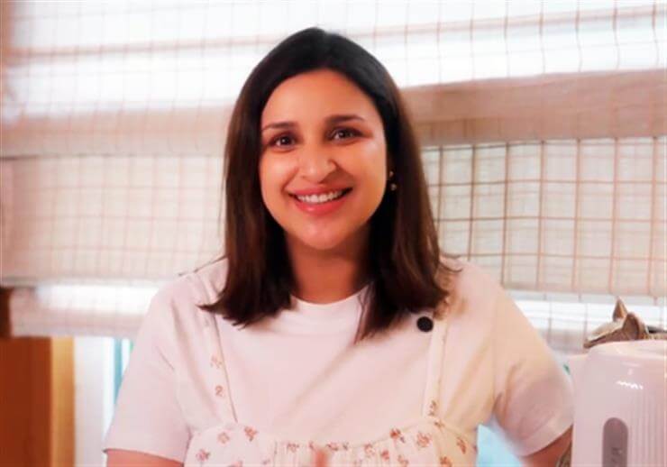 Mom-to-be Parineeti Chopra in Delhi ahead of delivery of first child: Report
